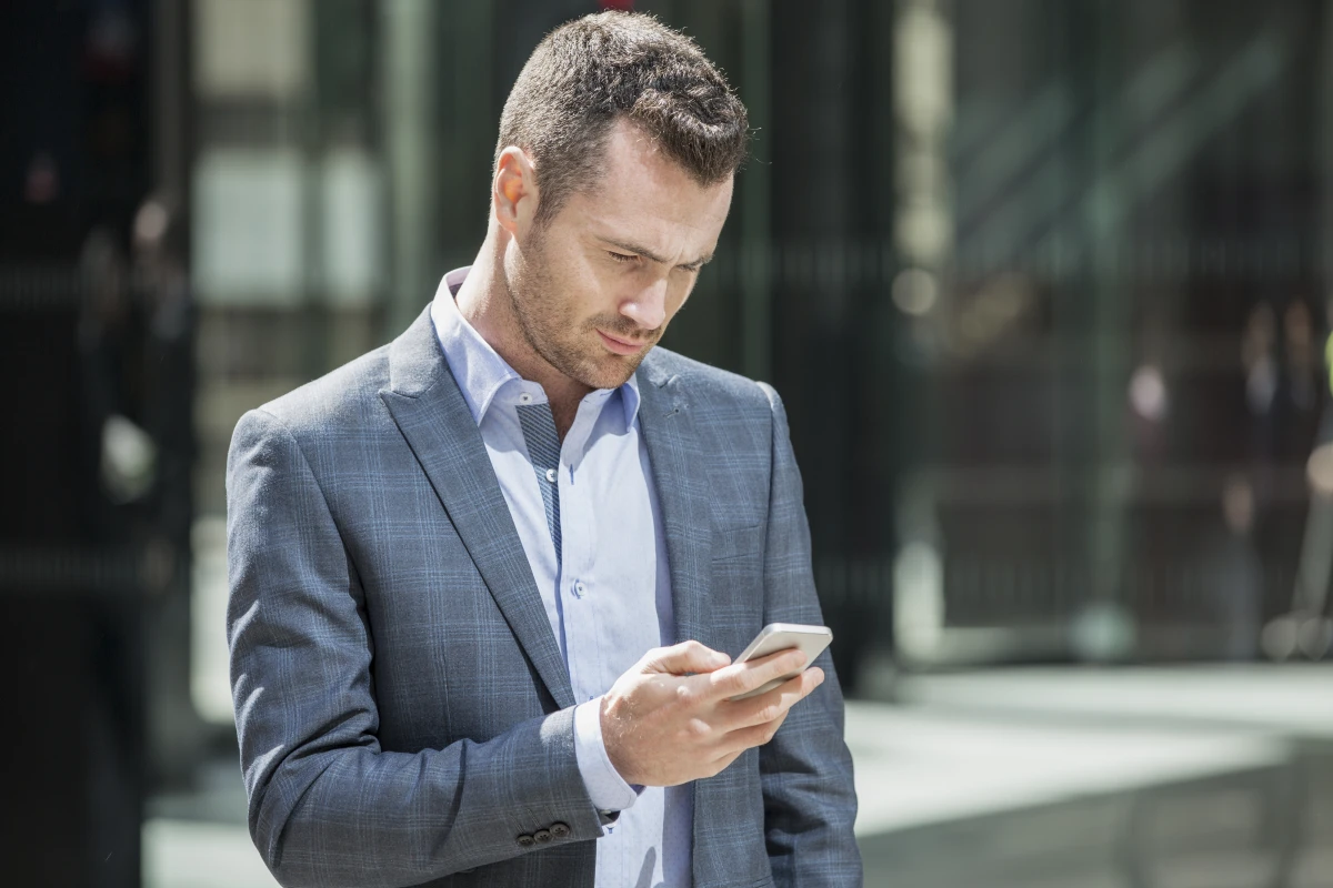 Obligations TVA des grossistes mobiles : Guide complet pour une conformité fiscale irréprochable